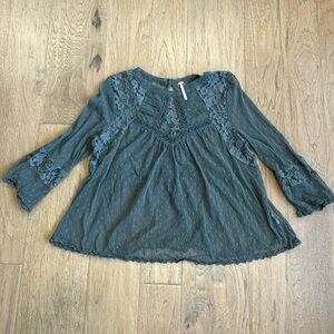 Free People Top 3/4 Sleeve Lace Cottage Polka Dot Shirt Olive Green Size…